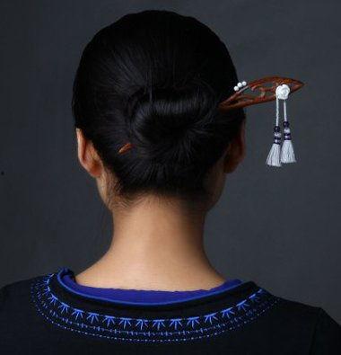 成人挽头发簪子视频,一簪一挽，尽显成人古典美